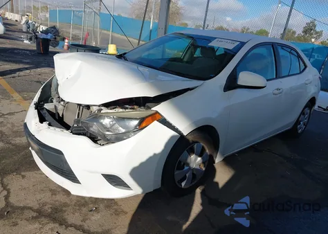 2015 Toyota Corolla L из США, поврежденный, VIN 5YFBURHE4FP179000